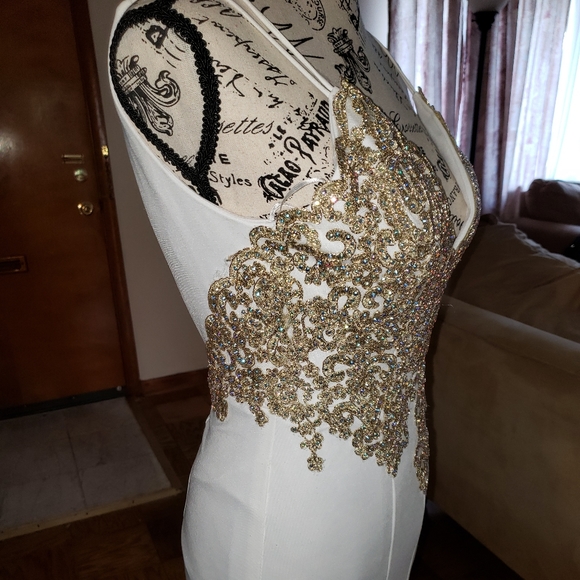 Prom Dress - Picture 3 of 6